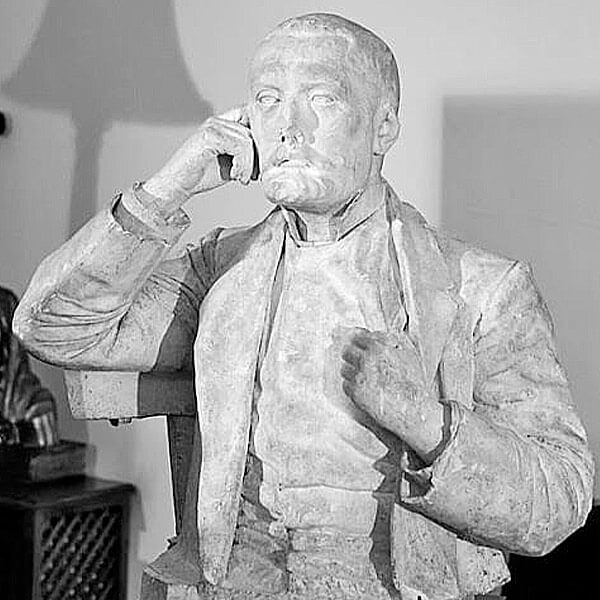 Escultura Miguel de Unamuno